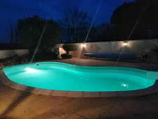 MAISON CHARENTAISE AVEC STUDIO PISCINE DEPENDANCES  247 M2