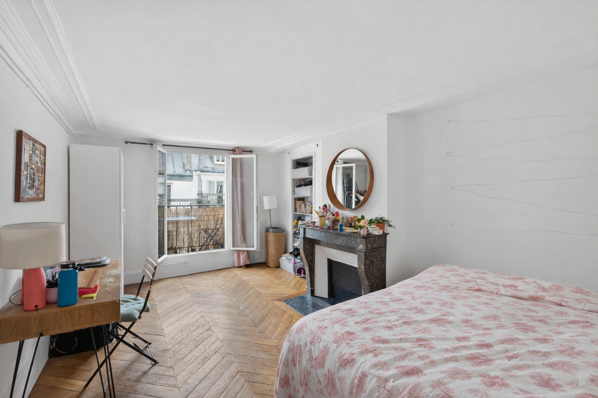 PARIS 8 - RUE D'AMSTERDAM 6