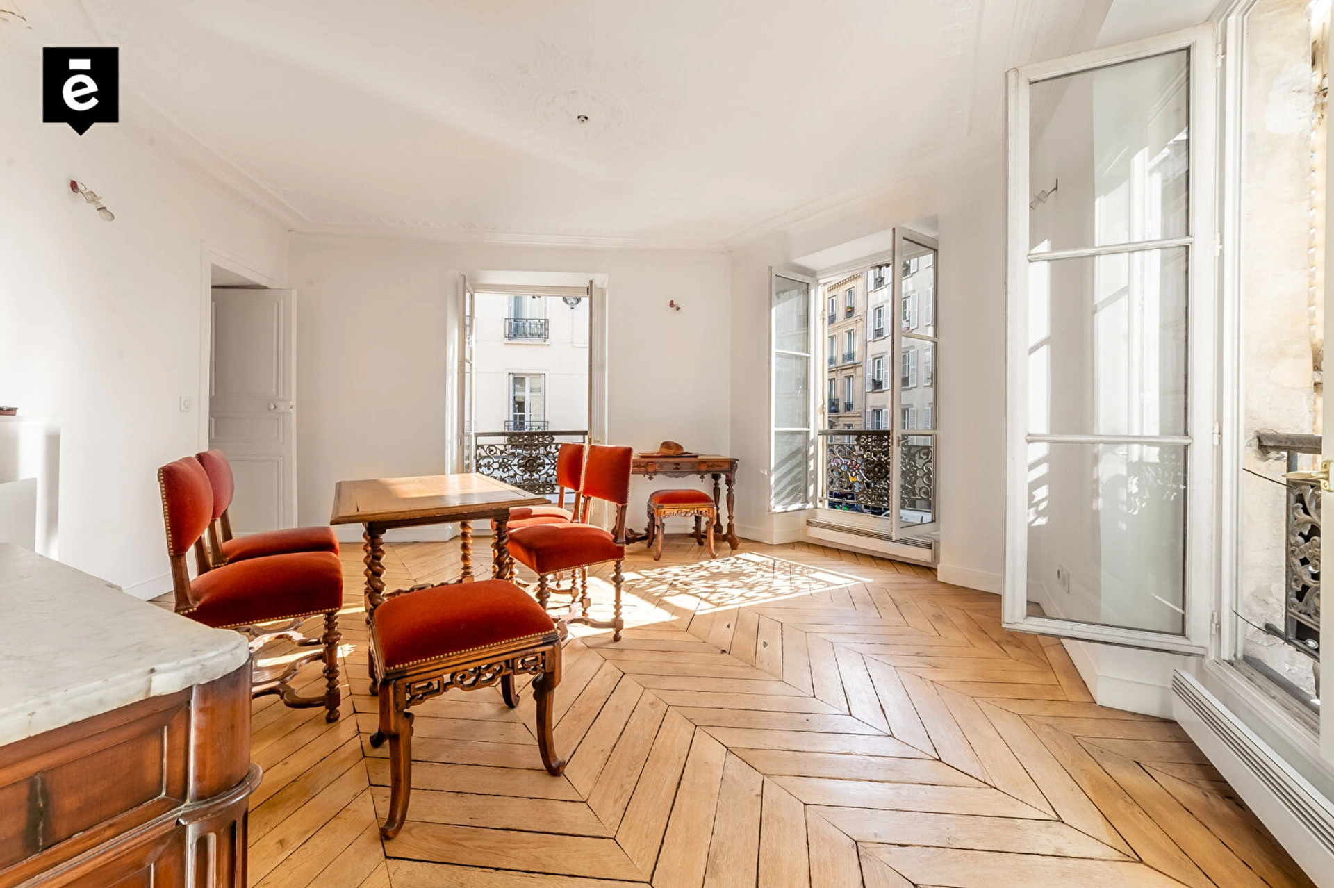 Appartement Paris 3 pièce(s) 66 m2 2