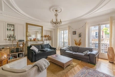 PARIS 8 - QUARTIER EUROPE 1