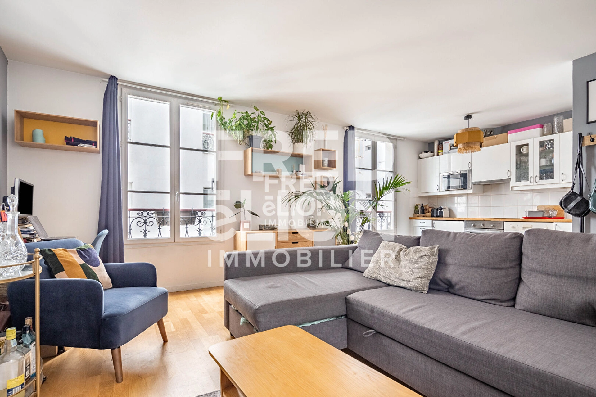 FREDELION EUROPE -  gare Saint LAZARE - Appartement Paris 2 pièce(s) 43.38 m2 1