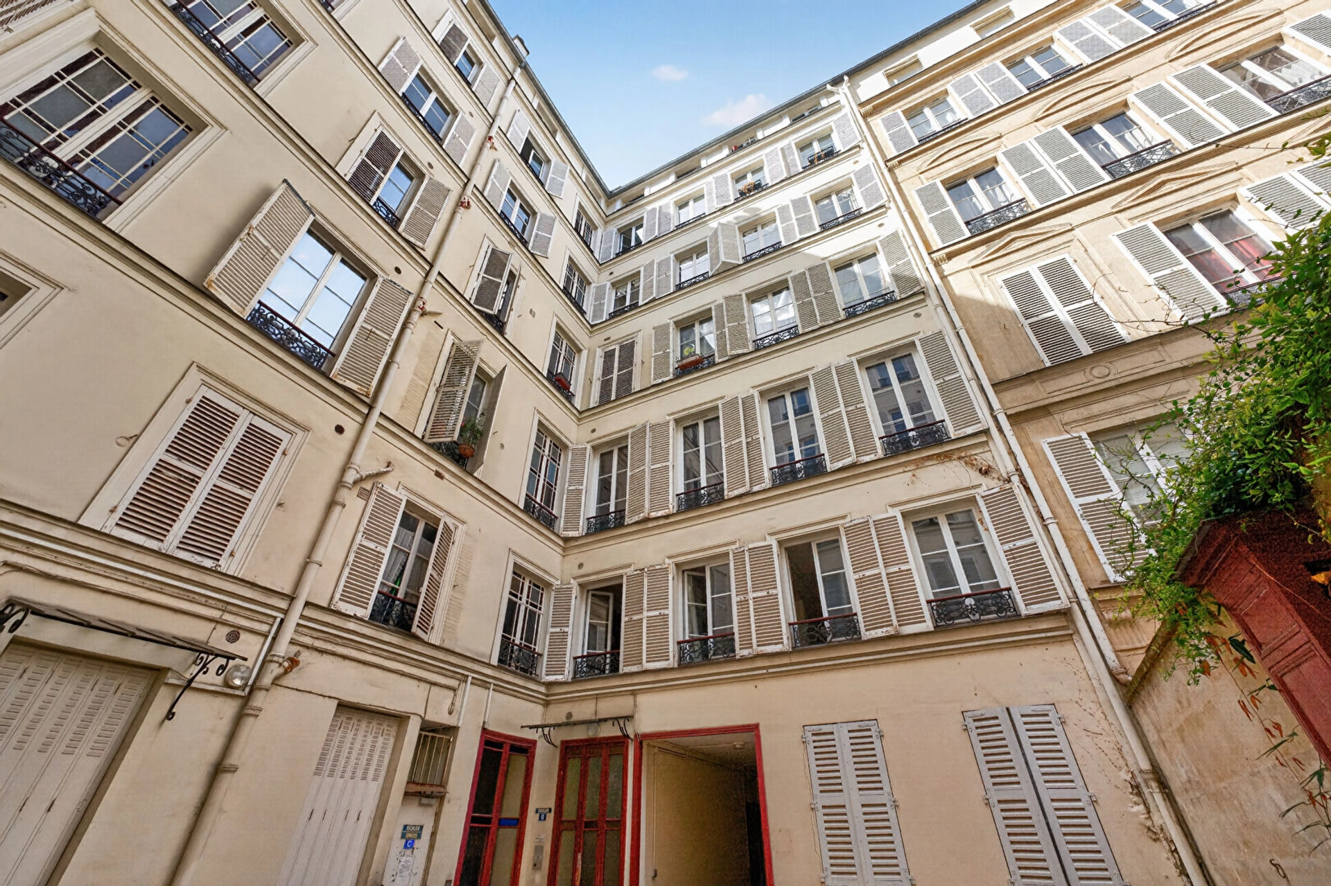 Paris 8 - EUROPE 10