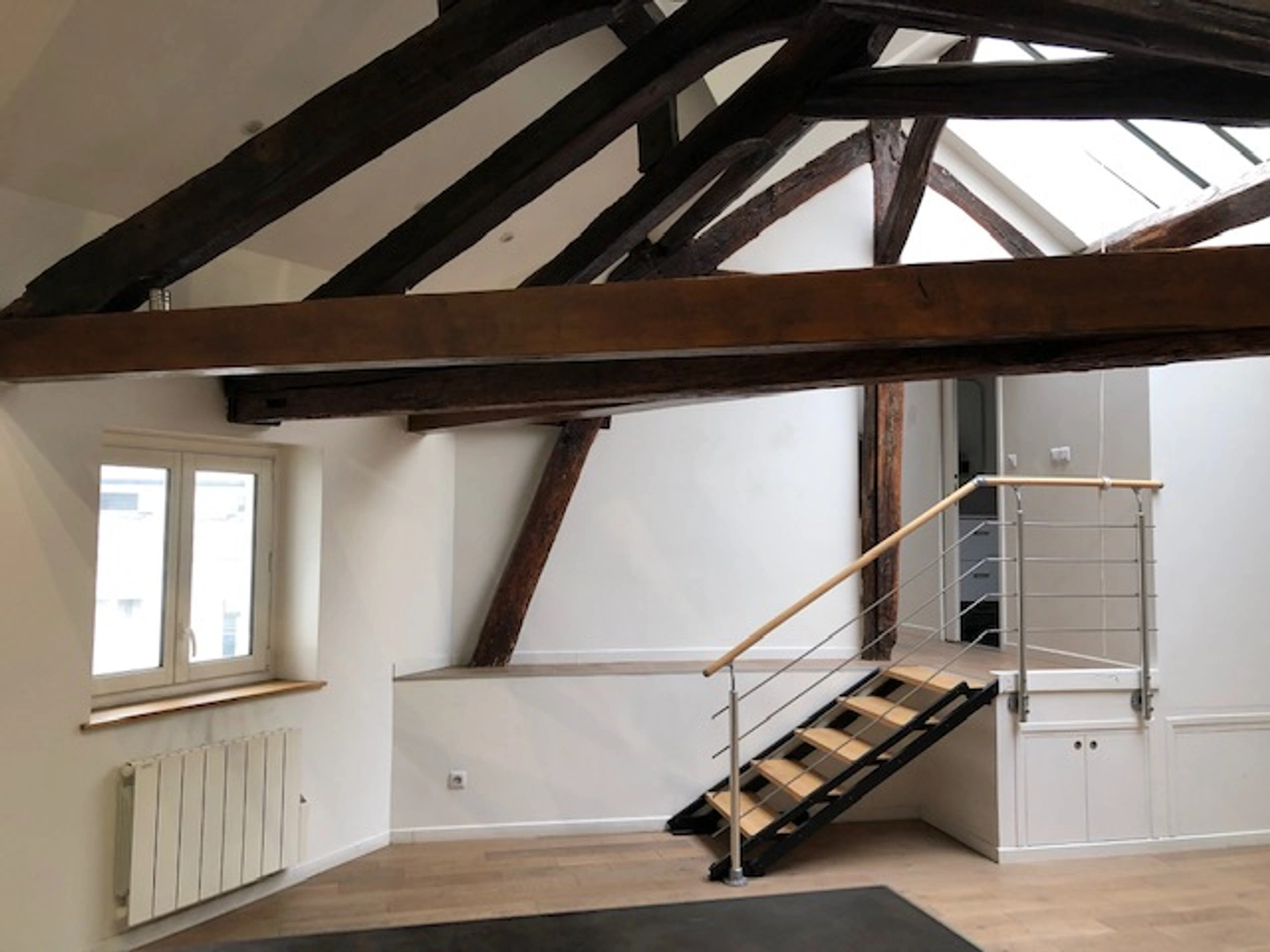 Magnifique appartement 3 pièces - rue Richer 75009 PARIS 1