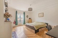 PARIS 8 - QUARTIER EUROPE 7