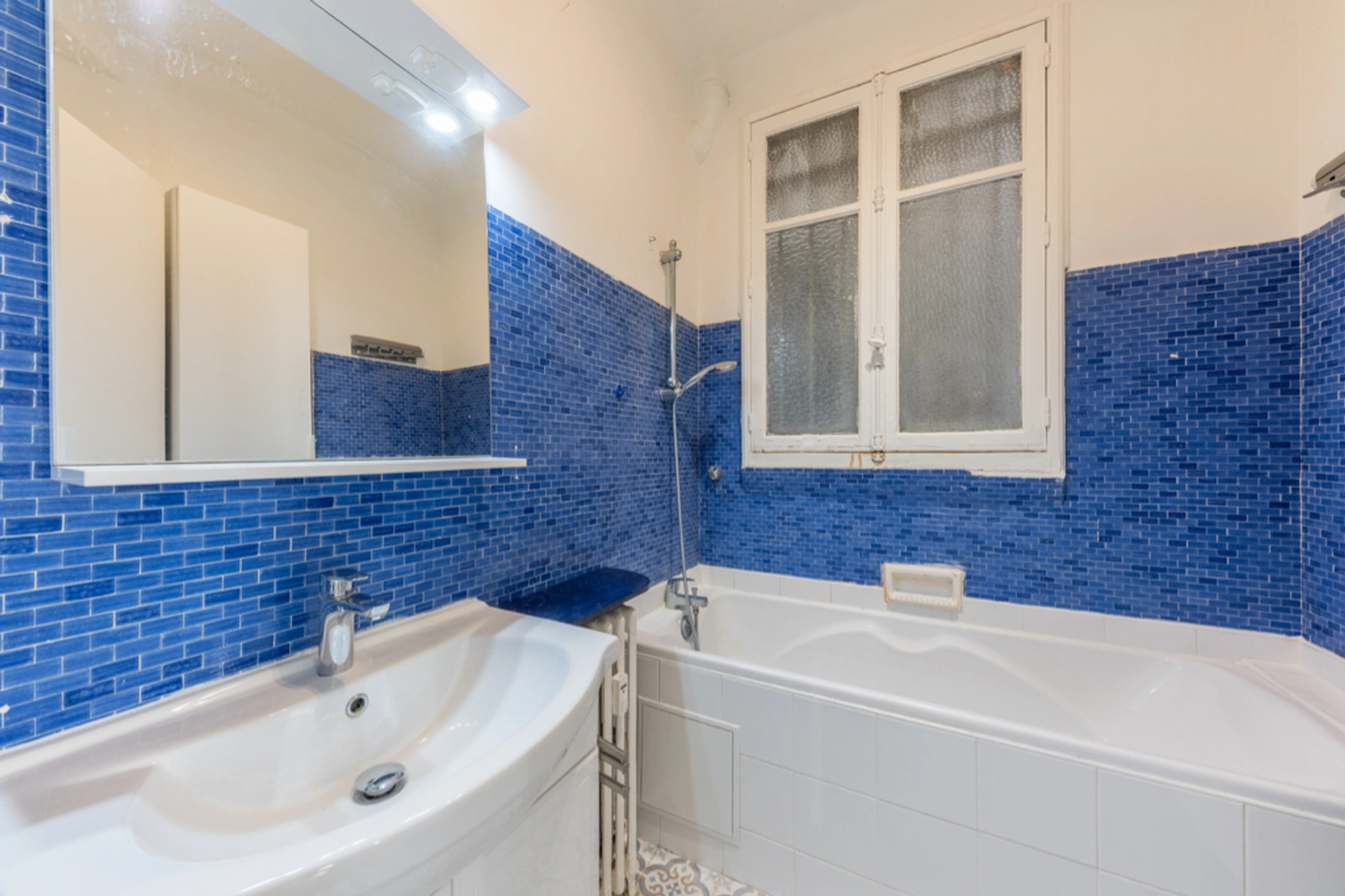 EXCLUSIVITE - 2 pièces -  Parc Monceau 5