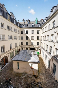 Appartement Paris 2 pièce(s) 46 m2 1