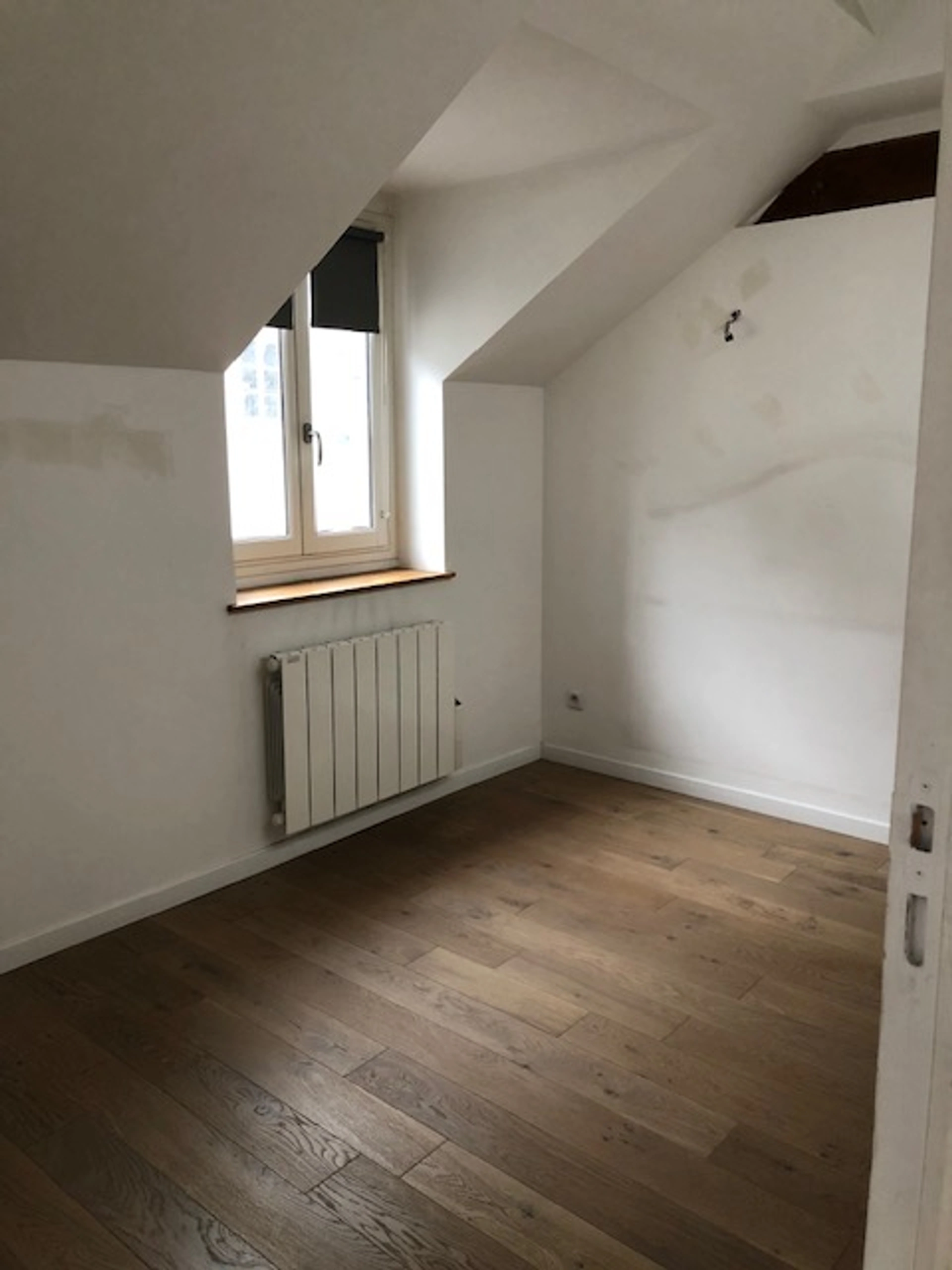 Magnifique appartement 3 pièces - rue Richer 75009 PARIS 8