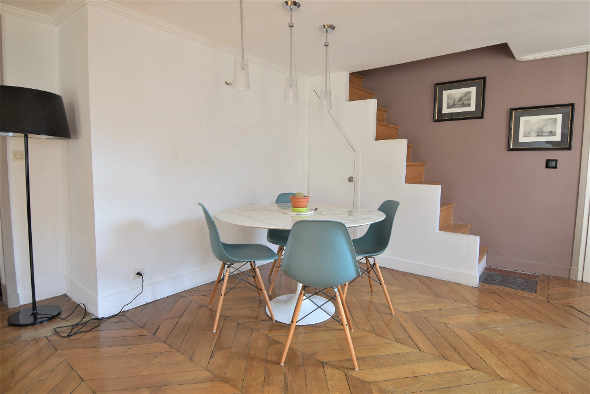 Appartement Paris 4 pièce(s) 78.09 m2 - rue de Moscou - 75008 PARIS 3