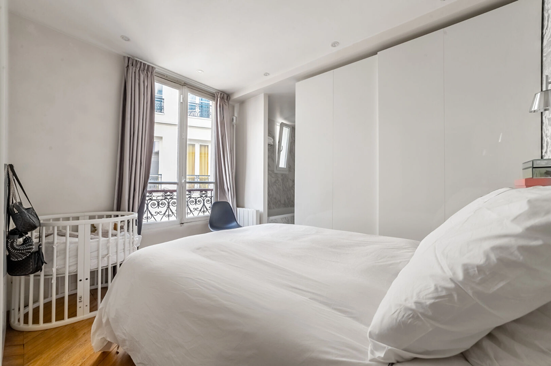 EXCLUSIVITÉ FRÉDELION - VILLAGE EUROPE Appartement Paris 3 pièce(s) 70 m2 4