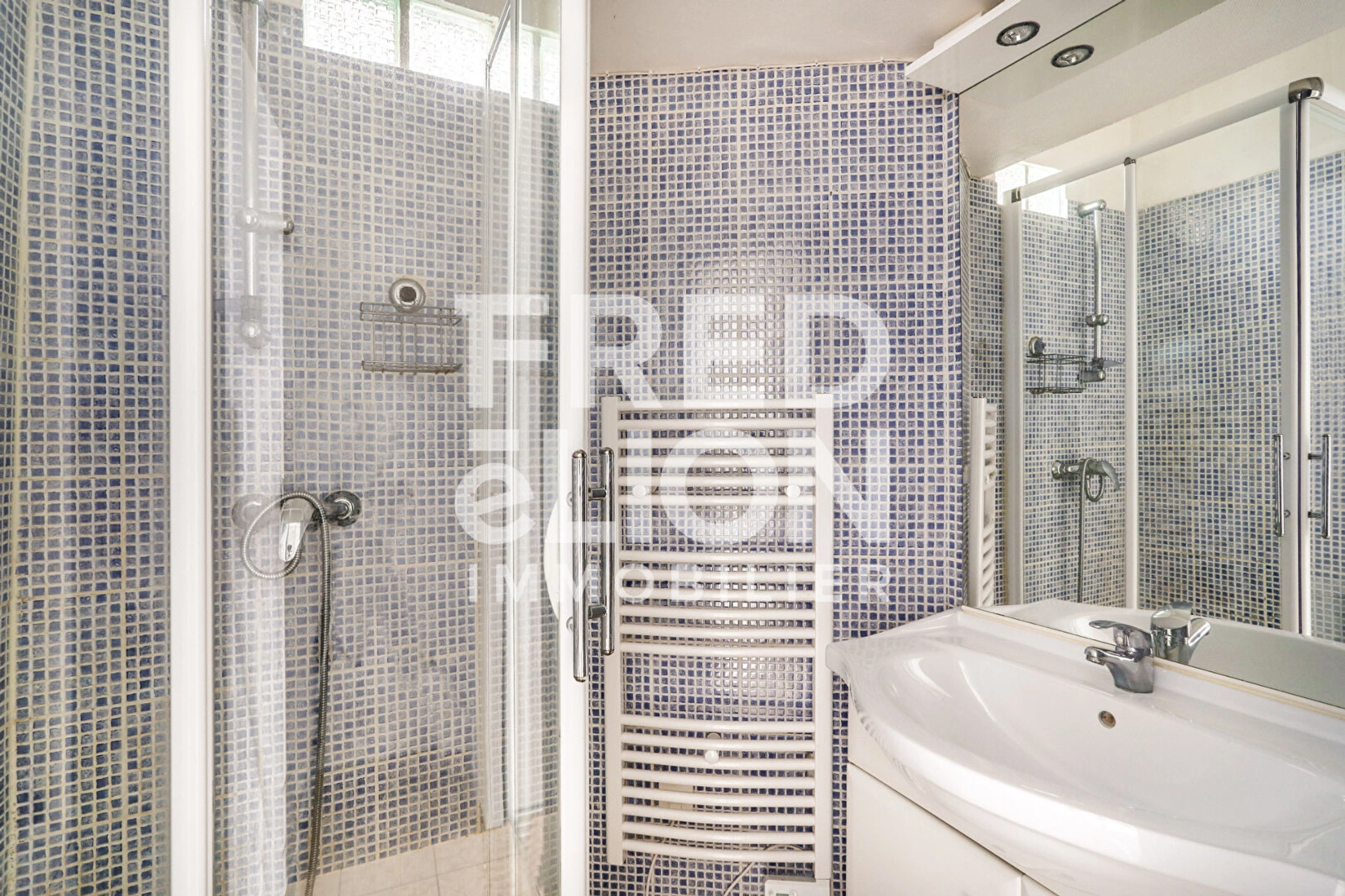 VERSAILLES - RUE DES ETATS GENERAUX 8