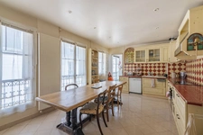 PARIS 8 - QUARTIER EUROPE 8