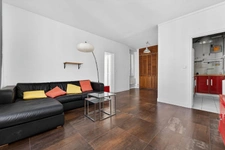 PARIS 10 - VILLAGE SAINT MARTIN 2