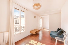 PARIS X - VILLAGE SAINT MARTIN 1