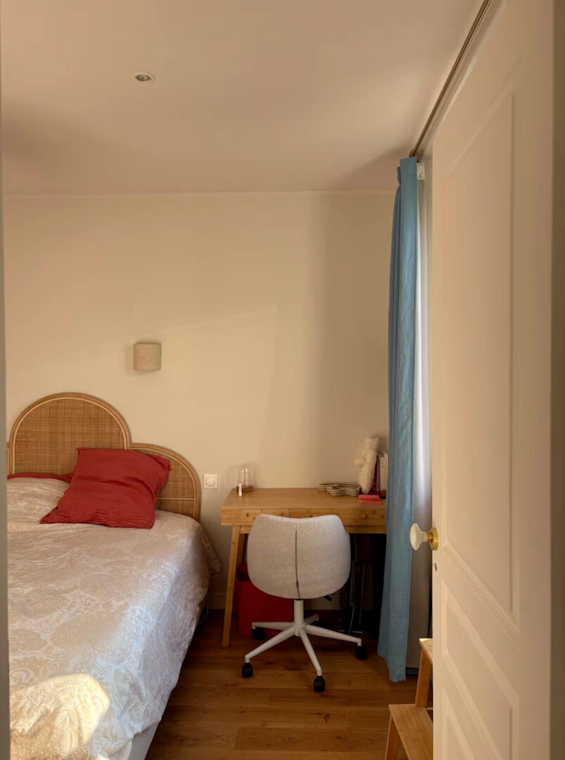PARIS 10 - HOPITAL SAINT LOUIS 6