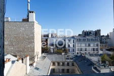 PARIS 10 - VILLAGE SAINT MARTIN 7