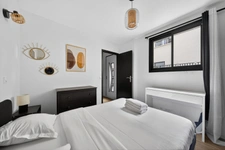 PARIS 10 - VILLAGE SAINT MARTIN - 2 PIECES 6