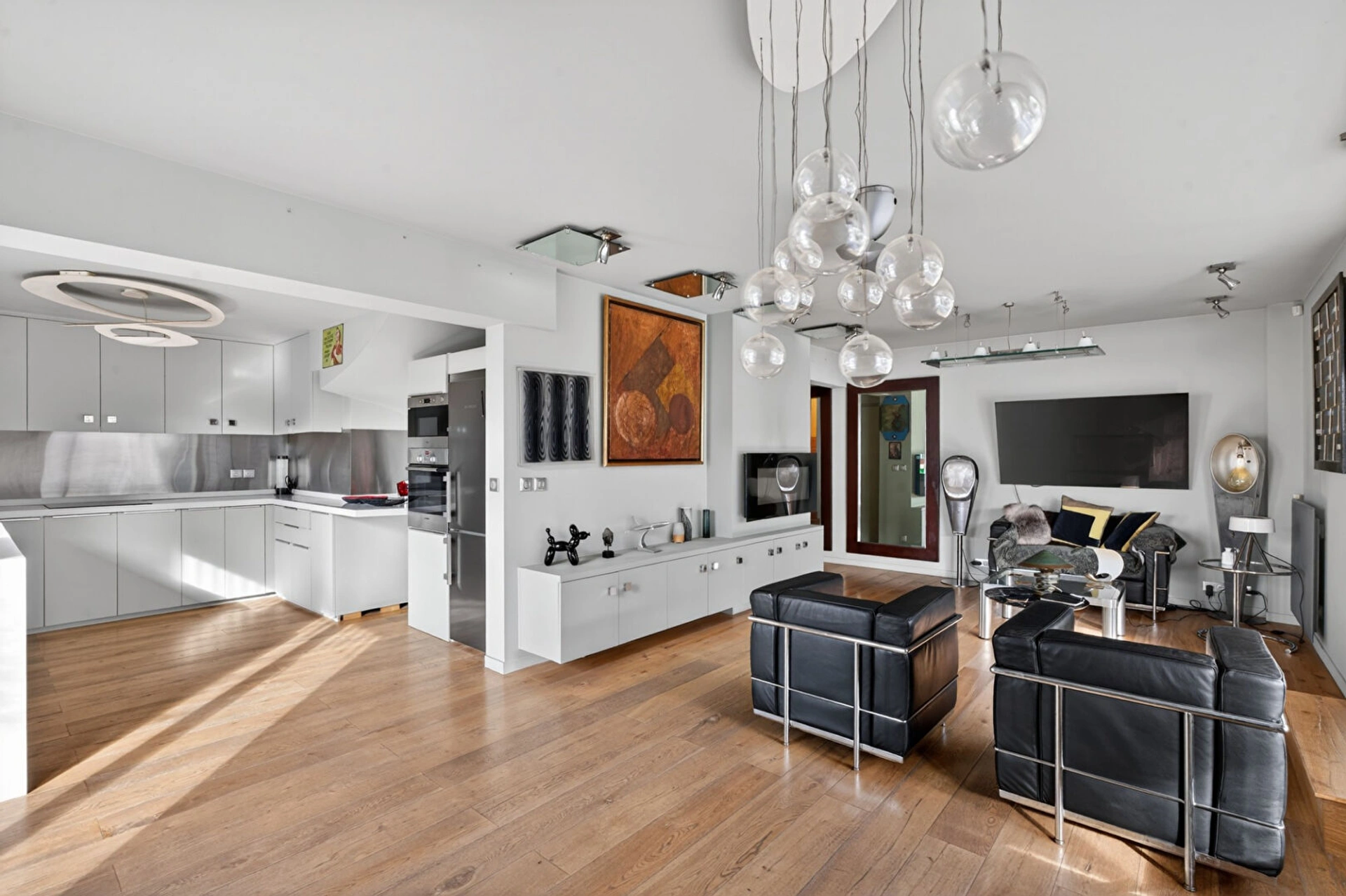 PARIS 19 - Porte des Lilas 6