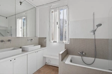 PARIS 10 - LOUIS BLANC 8