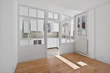 PARIS 10 - LOUIS BLANC 12