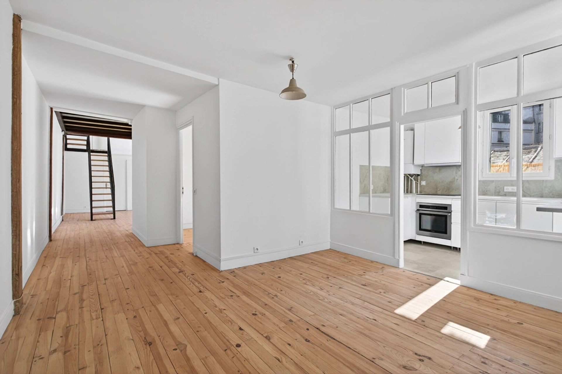 PARIS 10 - LOUIS BLANC 4