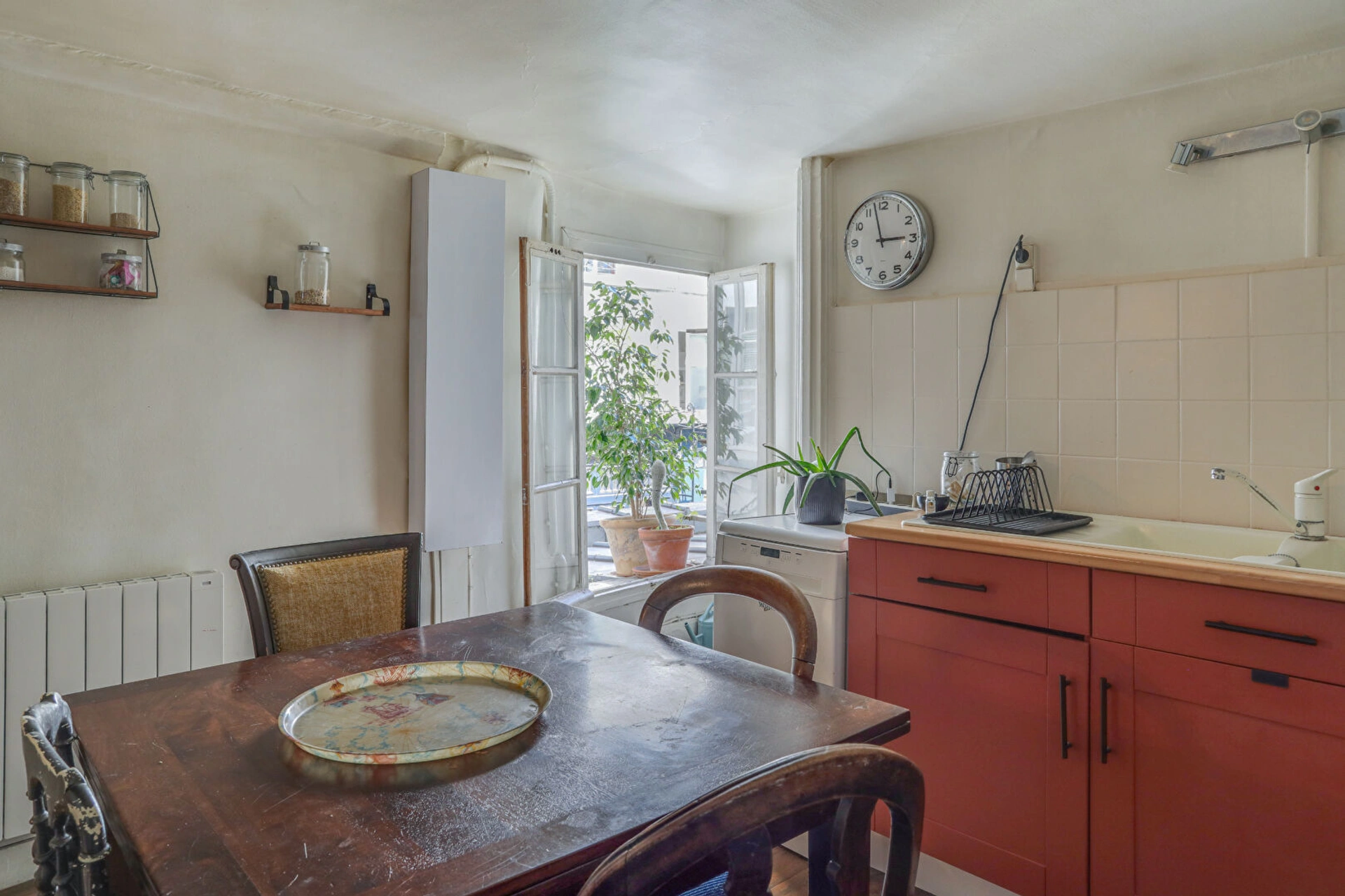 FAUBOURG ST DENIS, 2 PIECES, 52m² 4