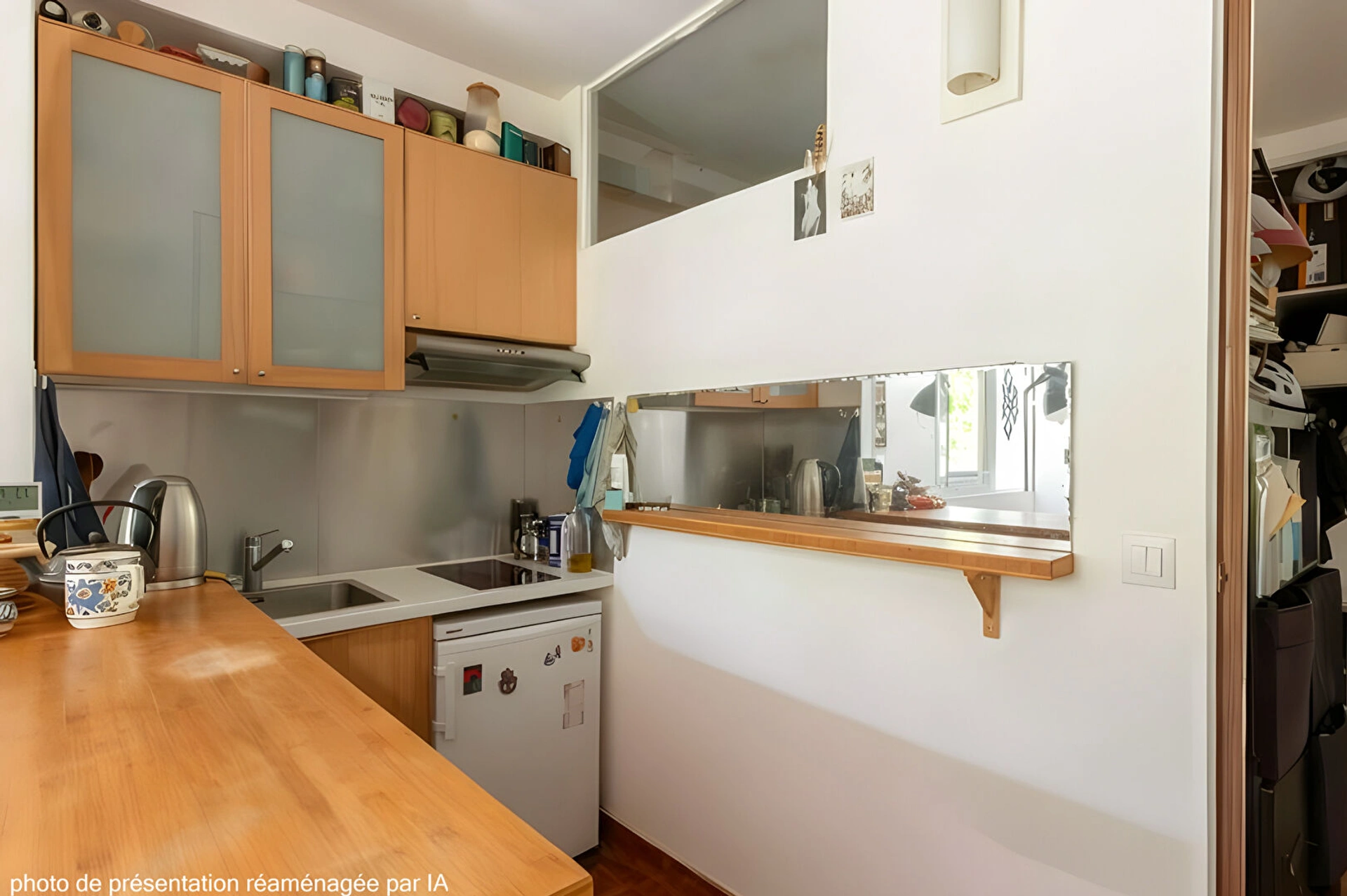 QUAI DE VALMY, studio, 25,3m² 3