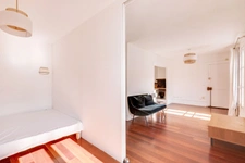 PARIS X - VILLAGE SAINT MARTIN 6