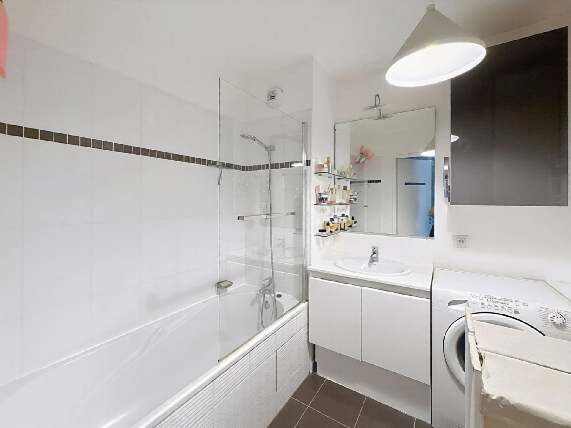 BAGNOLET, 3 PIECES, 68M2  + TERRASSE 6