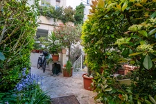 PARIS 75011 Avenue Jean Aicard 10