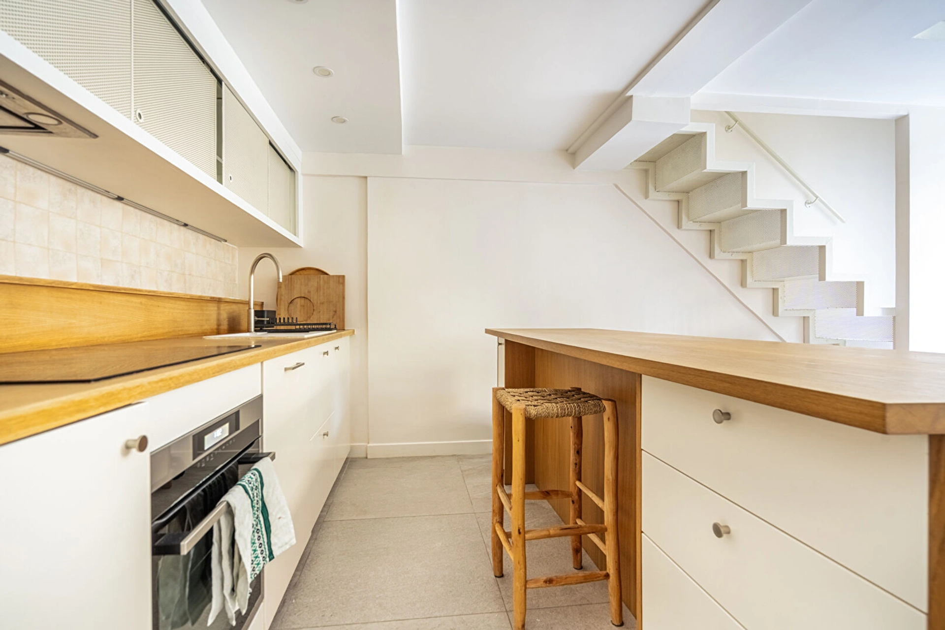 PARIS 75011 Avenue Jean Aicard 3