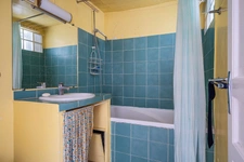 PARIS 11 - REPUBLIQUE 7