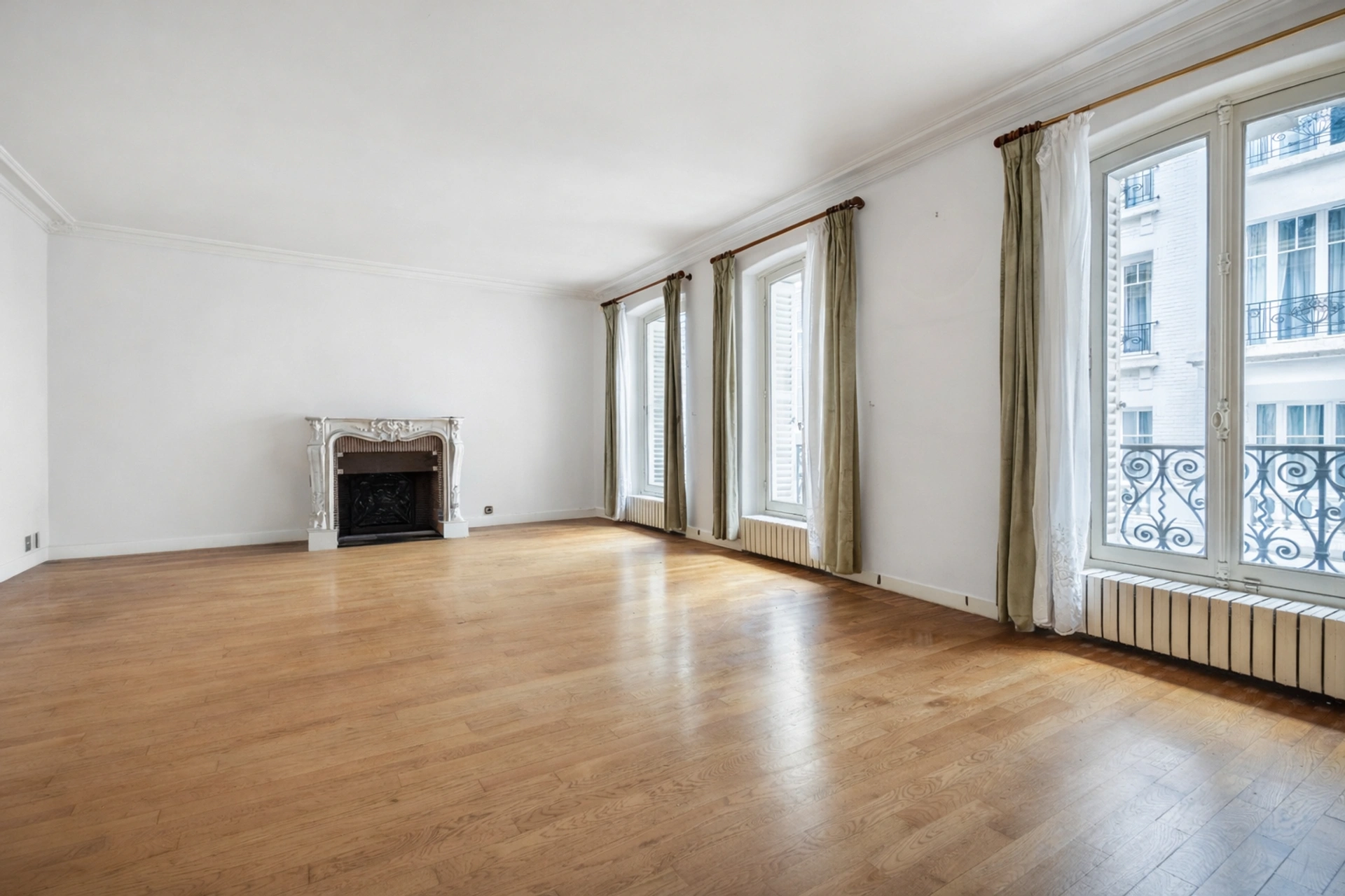 PARIS 11 - REPUBLIQUE - OBERKAMPF 1