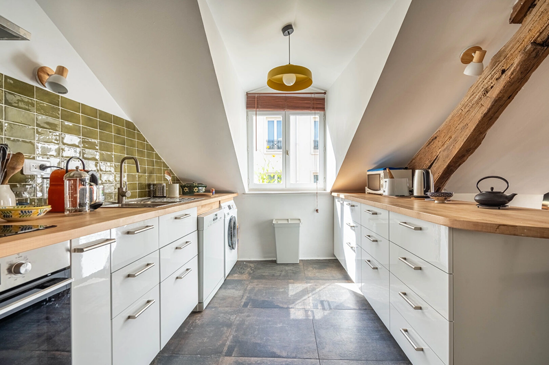 PARIS 11 - REPUBLIQUE 4