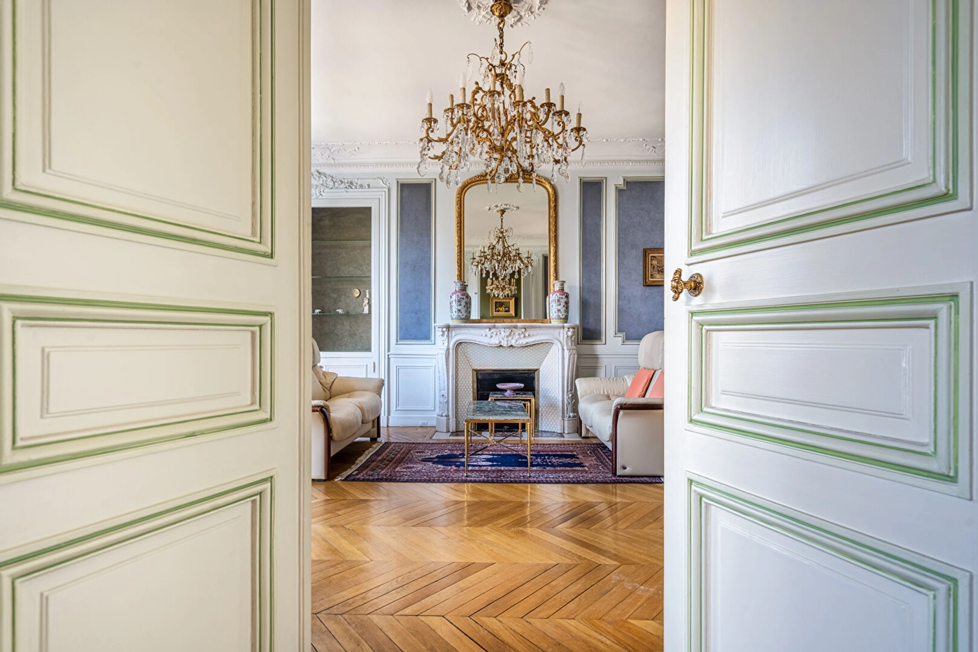 PARIS 11 - REPUBLIQUE 1