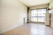 PARIS 11 - RUE SAINT-MAUR I PARMENTIER 10