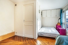 PARIS 11 - REPUBLIQUE 3