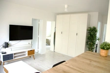 CRÉTEIL - Rue de Bretagne 2