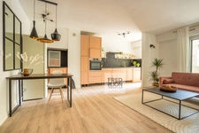 Paris 11ème  - Rue Oberkampf  - Appartement 3 Pièces avec balcon 3