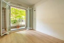 Paris 11ème  - Rue Oberkampf  - Appartement 3 Pièces avec balcon 9