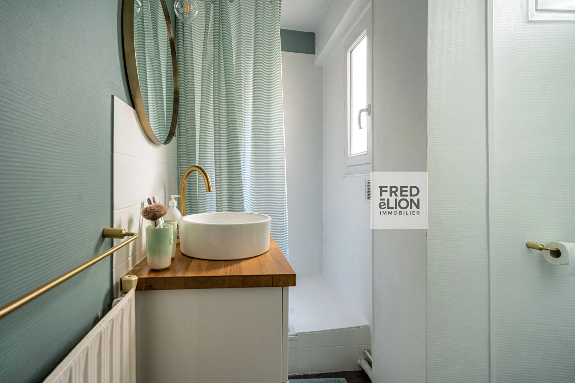 Paris 11 - Rue Oberkampf - Appartement  2 Pièces 12