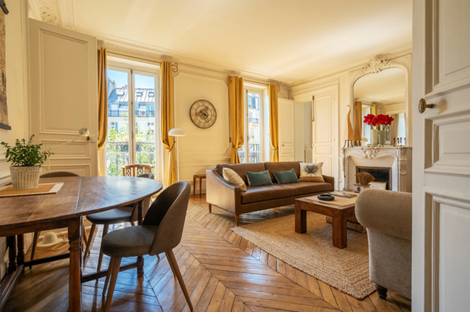 PARIS 75011 - BOULEVARD VOLTAIRE 1