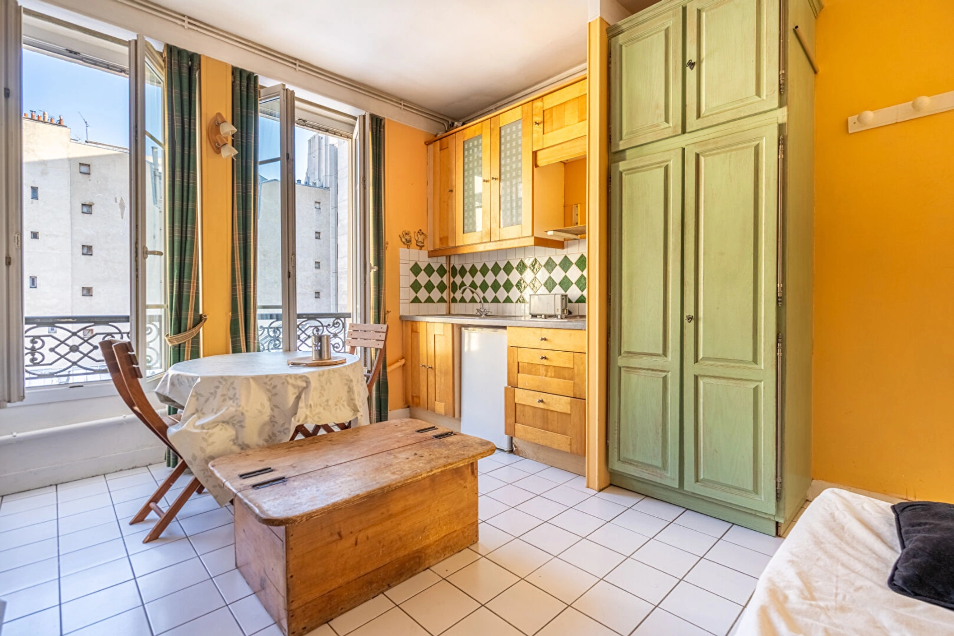 PARIS 11 - VILLAGE OBERKAMPF 4