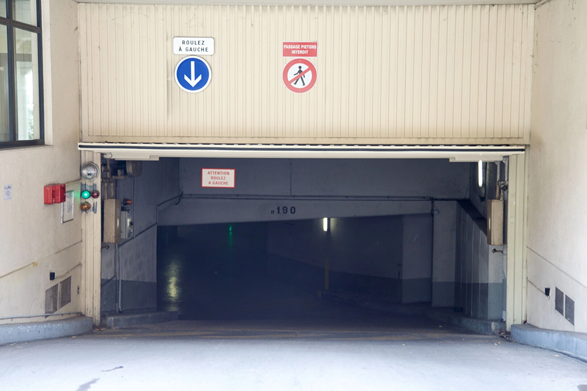 PARIS 75011 - RUE DE CHÂTILLON 4