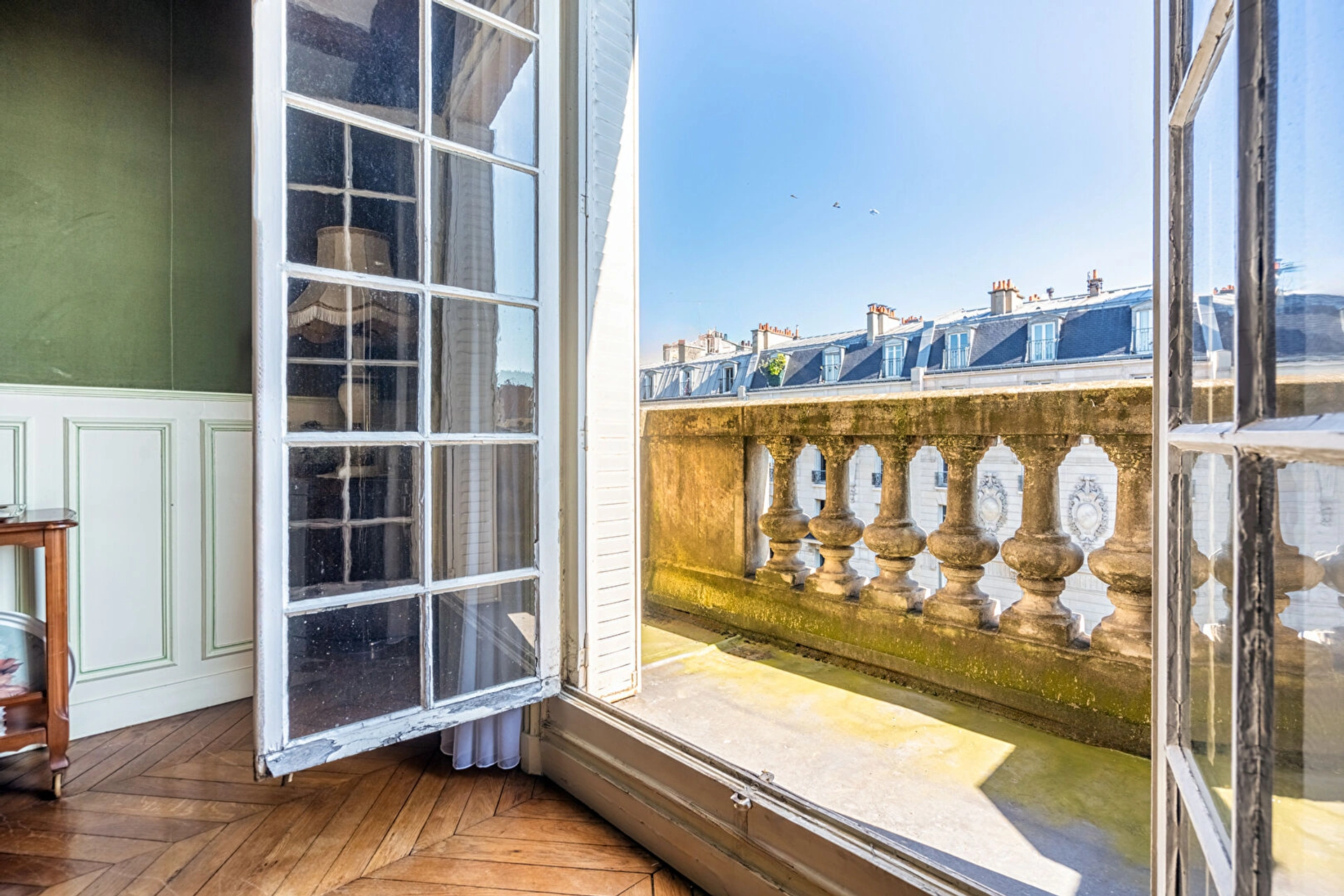 PARIS 11 - REPUBLIQUE 5