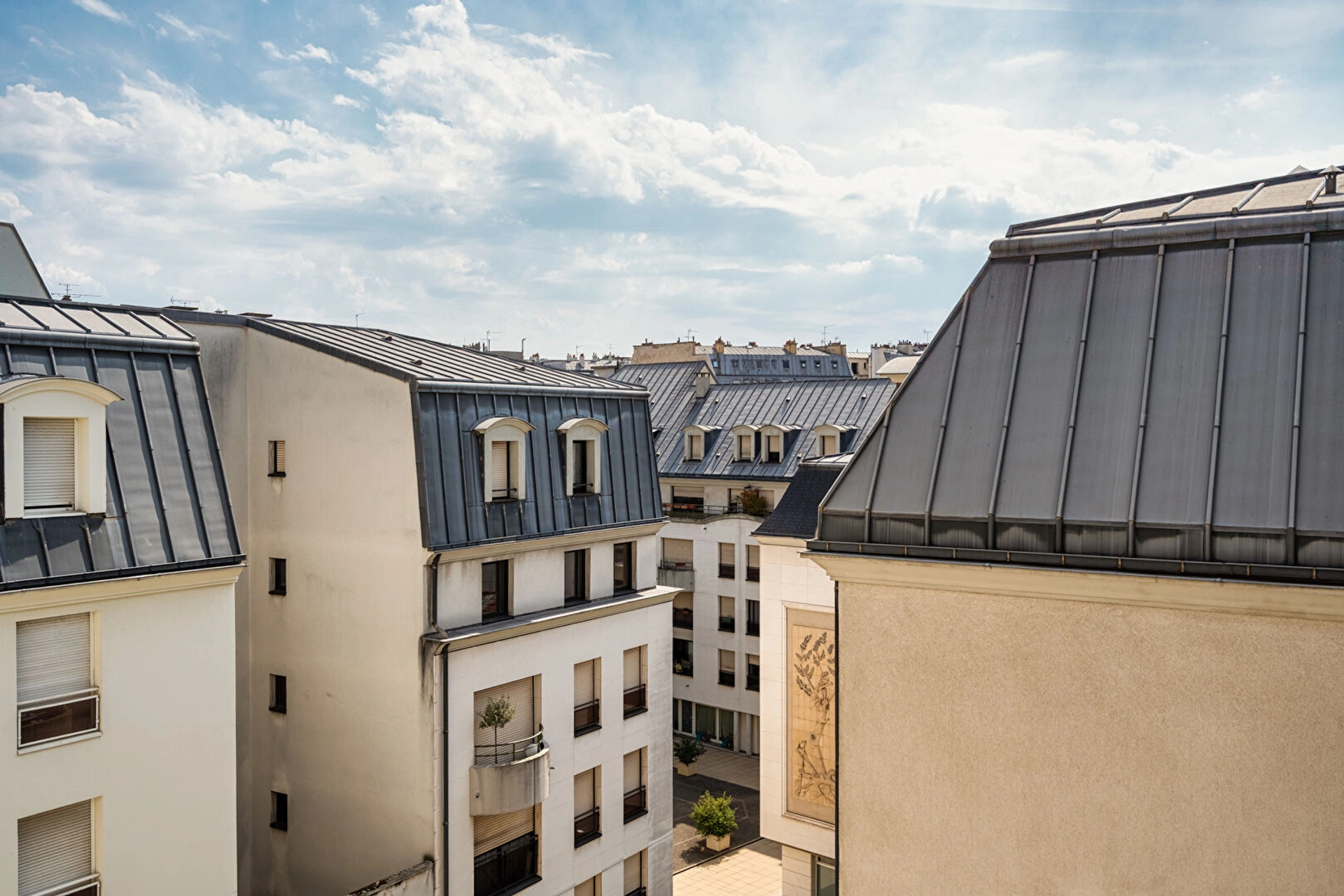 PARIS 75011 - RUE SAINT MAUR 6