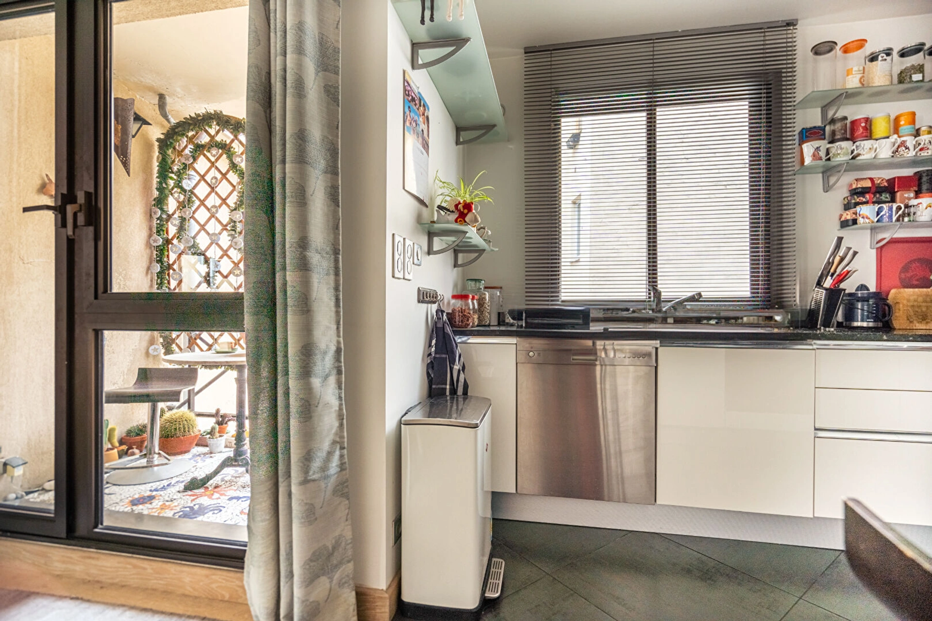 PARIS 11 - OBERKAMPF 8