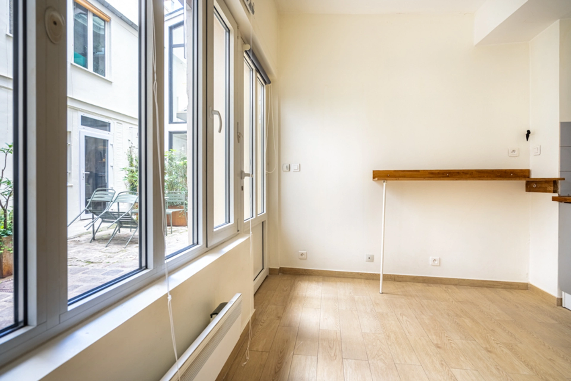 PARIS 75011 - RUE OBERKAMPF 3