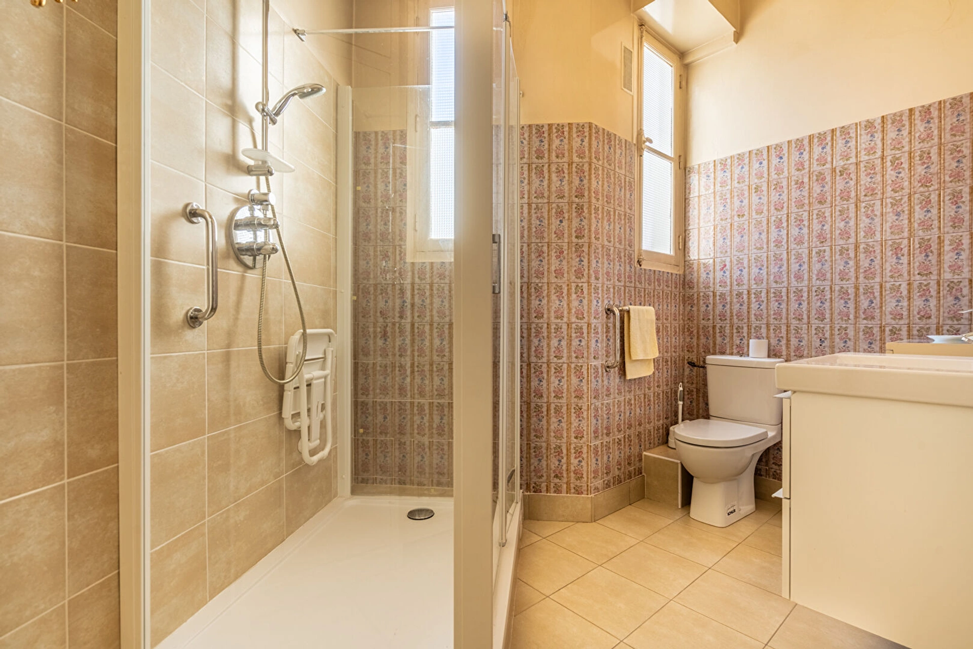 PARIS 11 - REPUBLIQUE 16