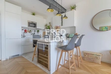 Appartement Paris 3 pièce(s) 11