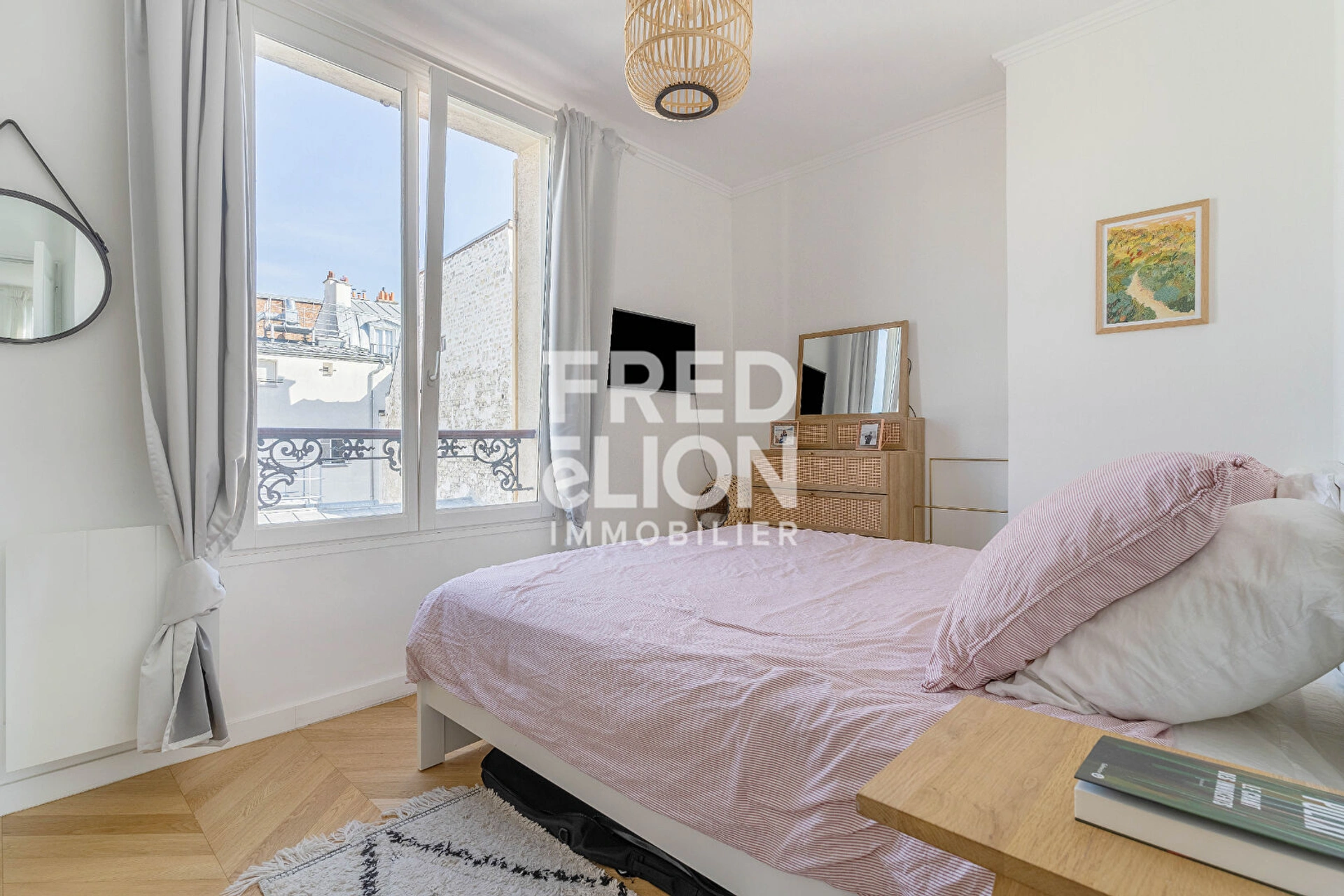 Appartement Paris 3 pièce(s) 14